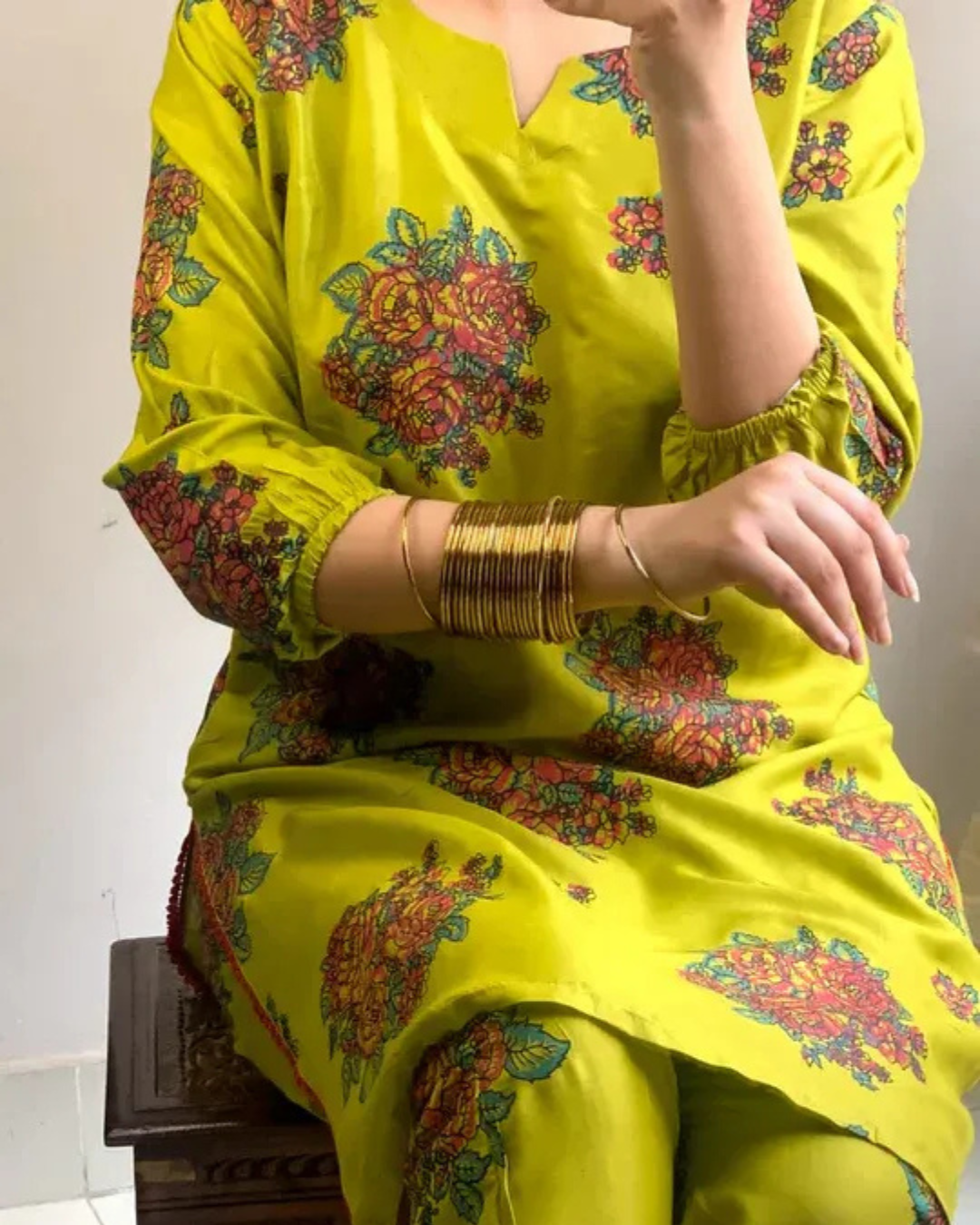 Floral Finesse-(2 Piece Stitched)