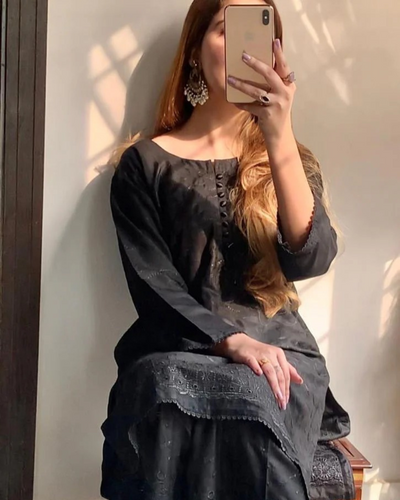 Monochrome Chikankari -2pc Embroidered