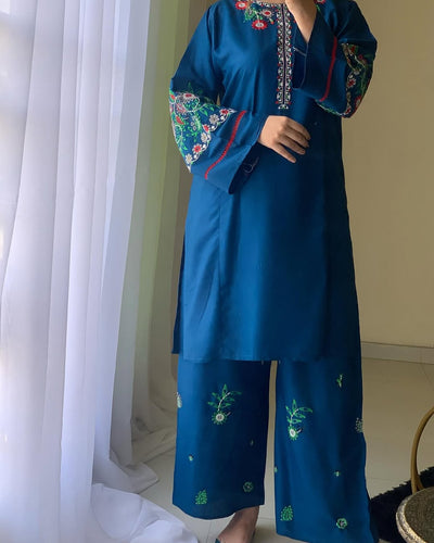 PIYA EMBROIDRED STICHED 2 PC PREMIUM FABRIC