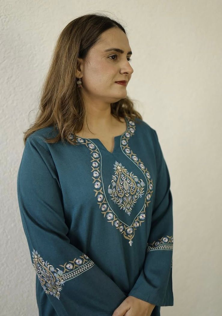 Firuzeh Stiched 2Pc Embroidered Winter Fabric